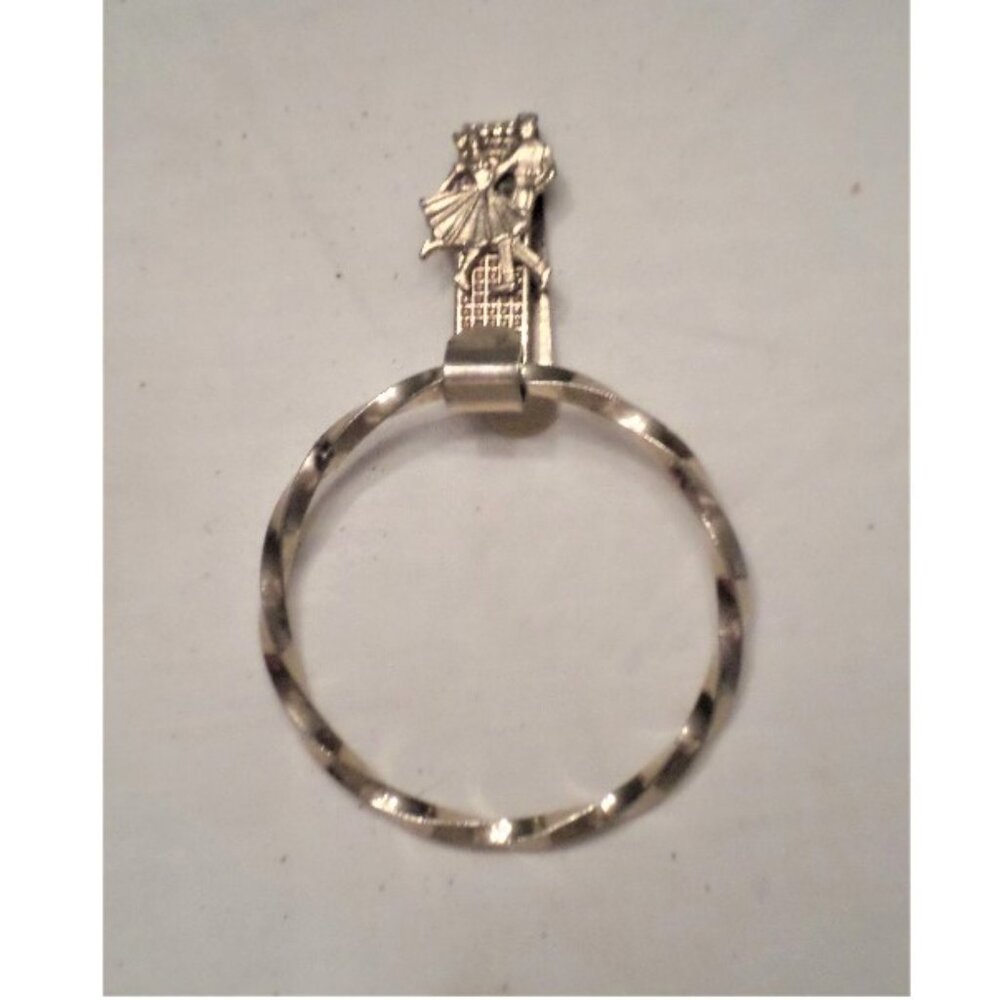 Sq dance towel holder: Gold twisted ring with 3D dancing couple